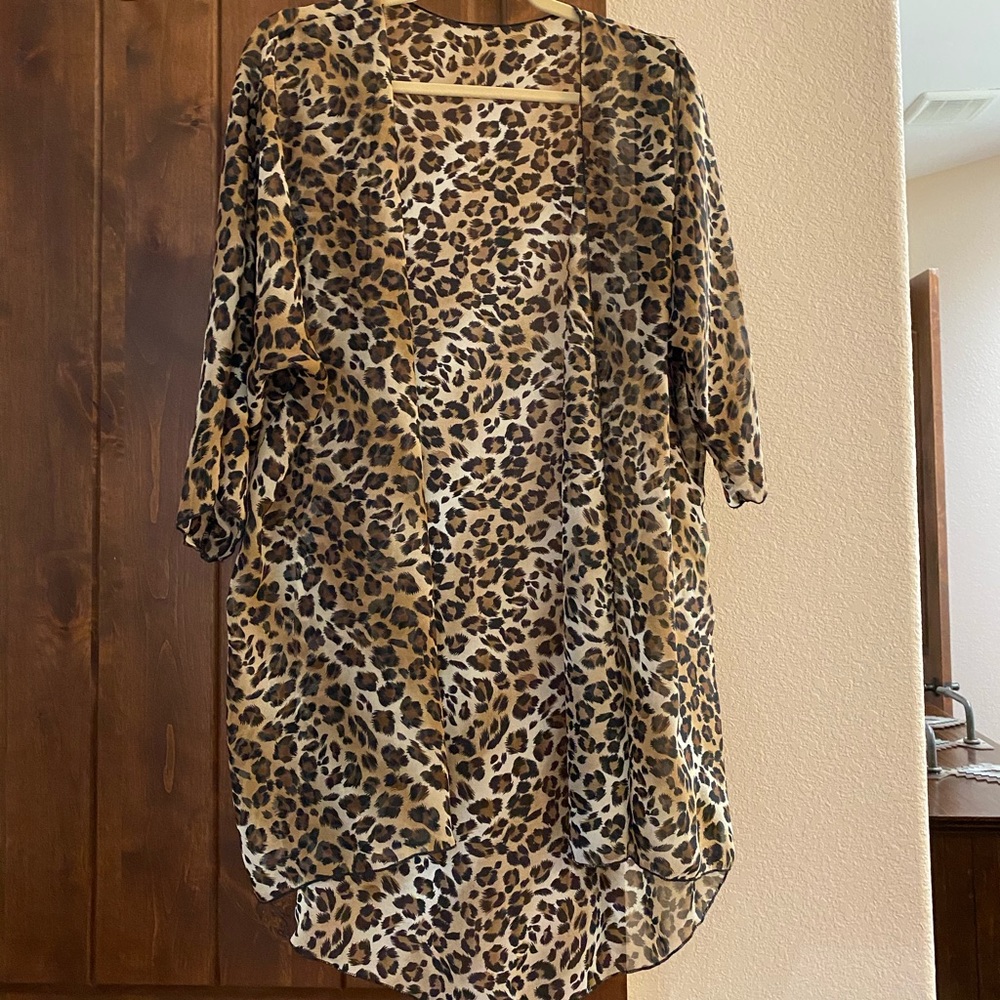 Leopard kimono